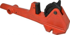 Value Collection - 1-1/4" to 2" Pipe Capacity, Portable Foot Vise - A1 Tooling