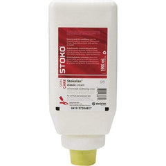 SC Johnson Professional - 1,000 mL Moisturizing Lotion - Comes in Bottle, Light Fragrance - A1 Tooling