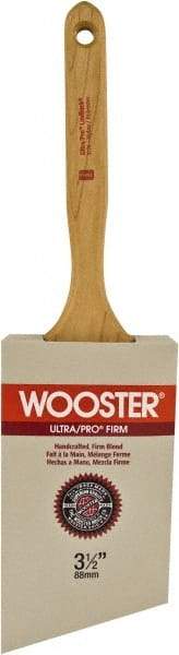 Wooster Brush - 3-1/2" Angled Nylon/Polyester Sash Brush - 3-3/8" Bristle Length, 7.44" Maple Fluted Handle - A1 Tooling