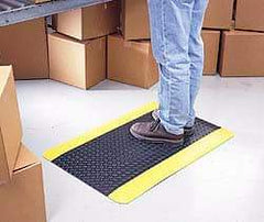 Wearwell - 3' Long x 2' Wide, Dry Environment, Anti-Fatigue Matting - Black, Vinyl with Vinyl Sponge Base, Beveled on 4 Sides - A1 Tooling