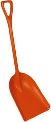 Remco - 17-1/8" High Square Plastic Shovel - 27" Long D-Grip Handle - A1 Tooling