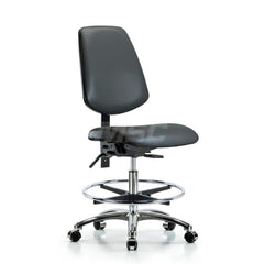 Task Chair: Vinyl, Carbon