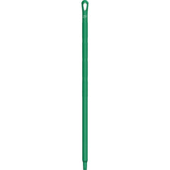 Remco - Broom/Squeegee Poles & Handles Connection Type: European Threaded Handle Material: Polypropylene - A1 Tooling