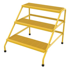 3-Step Ladder: Aluminum Step Stand, 32-13/16″ Base Width x 30″ Base Depth, Serrated Tread