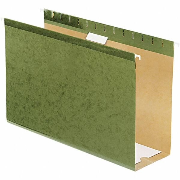 Pendaflex - 8-1/2 x 14", Legal, Standard Green, Hanging File Folder - 11 Point Stock, 1/5 Tab Cut Location - A1 Tooling