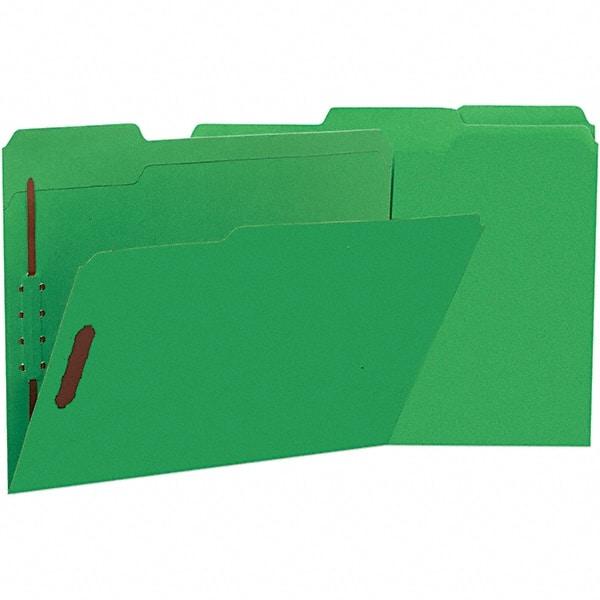 UNIVERSAL - 8-1/2 x 11", Letter Size, Green, File Folders with Top Tab - 11 Point Stock, Assorted Tab Cut Location - A1 Tooling