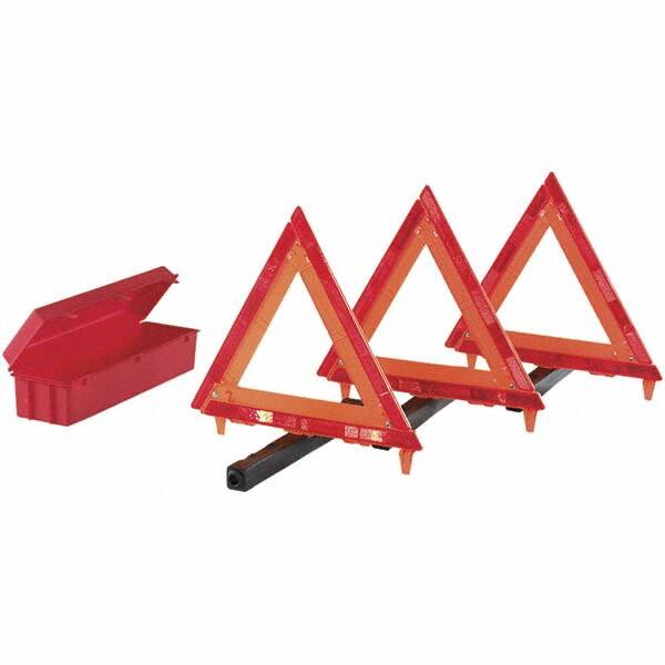 PRO-SAFE - Highway Safety Kits Type: Emergency Roadside Kit Number of Pieces: 4 - A1 Tooling