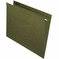 Pendaflex - 9-1/4 x 11-7/8", Letter Size, Standard Green, Hanging File Folder - 11 Point Stock, Straight Tab Cut Location - A1 Tooling