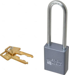 American Lock - 3" Shackle Clearance, Keyed Different A32 Padlock - 1/4" Shackle Diam, Aluminum, with Solid Aluminum Finish - A1 Tooling