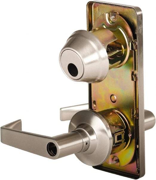 Stanley - Grade 2 Entry Lever Lockset - 2-3/4" Back Set, Key In Lever Cylinder, Brass Alloy, Nickel Finish - A1 Tooling