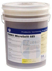 Master Fluid Solutions - Trim MicroSol 685, 5 Gal Pail Cutting & Grinding Fluid - Semisynthetic, For Machining - A1 Tooling