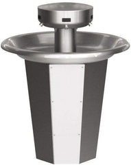 Bradley - Circular, Infrared Sensor, External Drain, 36" Diam, 5 Person Capacity, Stainless Steel, Wash Fountain - 0.5 GPM - A1 Tooling