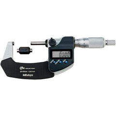 Mitutoyo - Standard Throat IP65 Electronic Outside Micrometer - Ratchet Stop Thimble, Carbide-Tipped Face, SR44 Battery - A1 Tooling