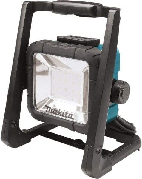 Makita - 18 Volts, 750 Lumens, Cordless Work Light - 8 hr Run Time - A1 Tooling