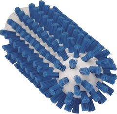 Vikan - 2" Diam Polyester Tube Brush - 5-3/4" OAL, 5-1/4" Head Length, Polypropylene Handle - A1 Tooling