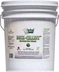 Werth Sanitary Supply - 5 Gal Pail Floor Cleaner - Use on Quarry Tile, Rest Rooms - A1 Tooling