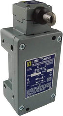 Square D - SPDT, NC/NO, 600 Volt Screw Terminal, Roller Plunger Actuator, General Purpose Limit Switch - 1, 2, 4, 6, 12, 13, 6P NEMA Rating, IP67 IPR Rating - A1 Tooling