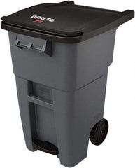 Rubbermaid - 50 Gal Gray Rectangle Trash Can - Plastic, None Graphic, 39.58" High x 24" Wide, Lid Included - A1 Tooling