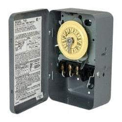 Intermatic - 24 hr Indoor Analog Electromechanical Timer Switch - 1 to 12 On/Off, 125 VAC, 60 Hz, - A1 Tooling