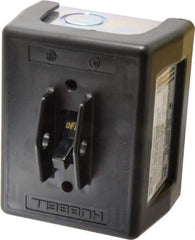 Hubbell Wiring Device-Kellems - 2 Poles, 30 Amp, 1 NEMA, Enclosed Toggle Manual Motor Starter - 100.8mm Wide x 87.1mm Deep x 114.8mm High, 15 hp, CSA Certified, NEMA 1, UL Listed - A1 Tooling