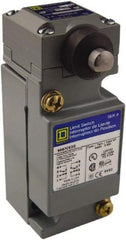 Square D - DPDT, 2NC/2NO, 600 Volt Screw Terminal, Plunger Actuator, General Purpose Limit Switch - 1, 2, 4, 6, 12, 13, 6P NEMA Rating, IP67 IPR Rating - A1 Tooling