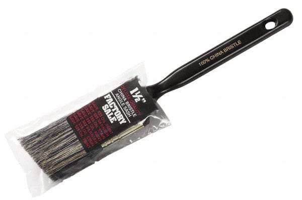 Wooster Brush - 1-1/2" Angled Hog Sash Brush - 1-15/16" Bristle Length, Plastic Handle - A1 Tooling