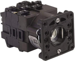 Square D - 1 & 3 Phase, 300VAC, 2 & 3 Pole, Enclosed Cam & Disconnect Switch - 2 & 3 Wires - A1 Tooling