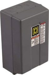 Square D - 1 NEMA Rated, 3 Pole, Electrically Held Lighting Contactor - 60 A (Tungsten), 110 VAC at 50 Hz, 120 VAC at 60 Hz - A1 Tooling