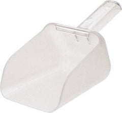 Rubbermaid - 32 oz Clear Polycarbonate Flat Bottom Scoop - 4.8" Wide x 4.7" Deep Bowl, 10.8" OAL - A1 Tooling