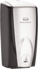 Rubbermaid - 1100 mL Foam Hand Soap Dispenser - Plastic, Hanging, Black & Chrome - A1 Tooling