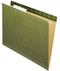 Pendaflex - 8-1/2 x 11", Letter Size, Standard Green, Standard Hanging File Folders - 11 Point Stock - A1 Tooling