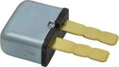 Value Collection - 15 Amp Automotive Heavy Duty Plug in Circuit Breaker - 0.83" Long x 0.418" Wide 0.7" High - A1 Tooling