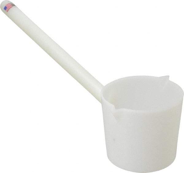 Dynalon Labware - 1,000 ml Polyethylene Short Dipper - 12" Long Handle - A1 Tooling