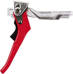 Bessey - 1,450 Lb Clamping Pressure, Steel, Ratcheting Handle, SLV Bar & Pipe Clamping Arm - 4-3/4" Throat Depth - A1 Tooling