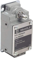 Square D - DPST, 2NO, 600 Volt Screw Terminal, Rotary Spring Return Actuator, General Purpose Limit Switch - 1, 2, 4, 12, 13 NEMA Rating, IP67 IPR Rating - A1 Tooling