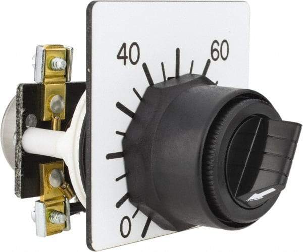 Square D - 5,000 Ohm, 30mm, 300 VAC Potentiometer - 2 Watts, Nonilluminated, Knob Operated, NEMA 4, 13 - A1 Tooling