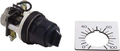 Square D - 1,000 Ohm, 30mm, 300 VAC Potentiometer - 2 Watts, Nonilluminated, Knob Operated, NEMA 4, 13 - A1 Tooling