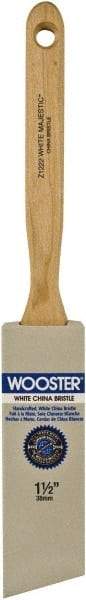 Wooster Brush - 1-1/2" Angled Hog Sash Brush - 2-11/16" Bristle Length, 7-7/8" Maple Fluted Handle - A1 Tooling