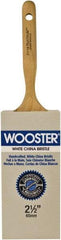 Wooster Brush - 2-1/2" Flat Hog Varnish Brush - 2-15/16" Bristle Length, 5-1/8" Maple Dowel Handle - A1 Tooling