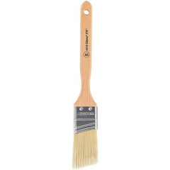 Wooster Brush - 1-1/2" Angled Synthetic Sash Brush - 2-7/16" Bristle Length, 7-7/8" Maple Fluted Handle - A1 Tooling