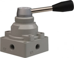 PRO-SOURCE - 1/4" NPT Manual Mechanical Valve - 4-Way, 3 Position, Lever, 0.98 CV Rate & 127.98 Max psi - A1 Tooling