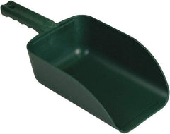 Remco - 82 oz Green Polypropylene & Semi-Ferrous Additive Flat Bottom Scoop - 5.9" Wide x 3.3" Deep Bowl, 15.1" OAL - A1 Tooling