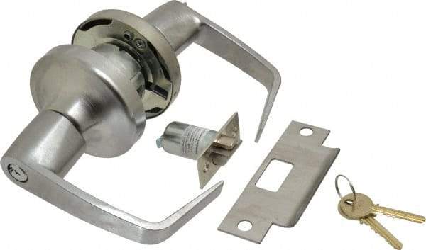 Yale - Light/Medium Duty Entrance Lever Lockset - 2-3/4" Back Set, Key in Lever Cylinder, Satin Chrome Finish - A1 Tooling