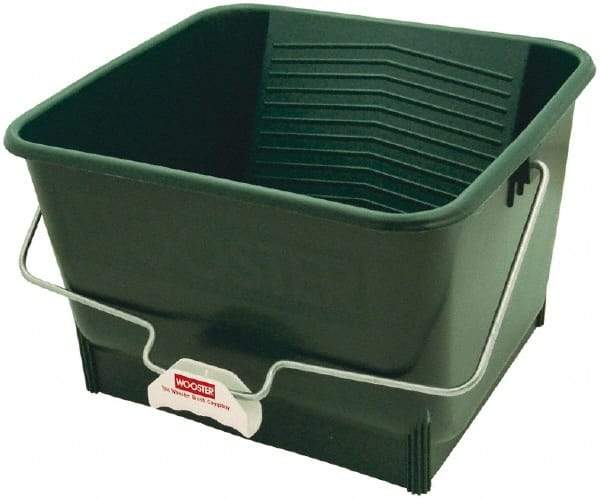 Wooster Brush - 4 Gal, 9" High, Polypropylene Square Green Single Pail - Handle Included, 13-1/2" Top Length x 15" Top Width - A1 Tooling