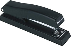 UNIVERSAL - 12 Sheet Full Strip Desktop Stapler - Black - A1 Tooling