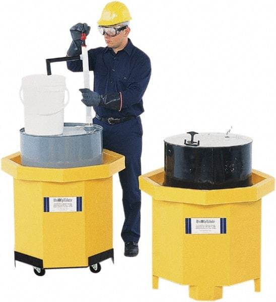 UltraTech - 66 Gal Sump, 800 Lb Capacity, 1 Drum, Polyethylene Spill Deck Pallet - 33" Long x 33" Wide x 29" High, Liftable Fork, 1 Tank Drum Configuration - A1 Tooling