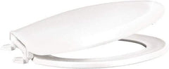 CENTOCO - 18.11 Inch Long, 1-3/4 Inch Inside Width, Polypropylene, Elongated, Closed Front with Cover, Toilet Seat - 14 Inch Outside Width, Residential Installation, White - A1 Tooling