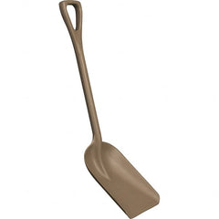 Remco - 14" High x 11" Wide Square Plastic Shovel - 38" Long Plastic D-Grip Handle, No Step - A1 Tooling