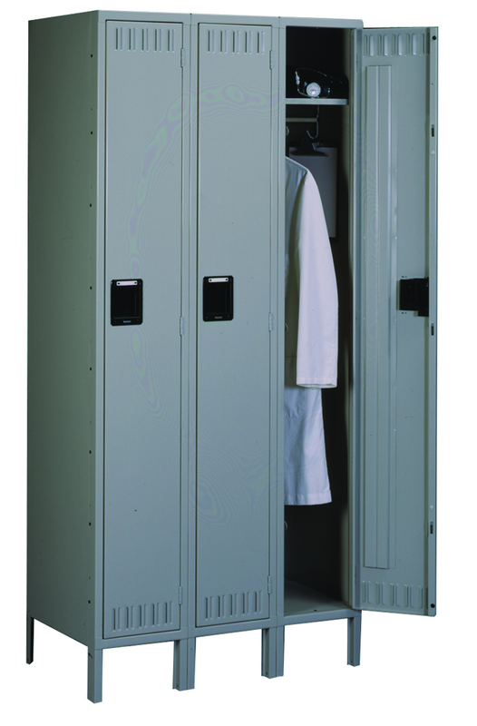 72"W x 18"D x 72"H Sixteen Person Locker (Each opn. To be 12"w x 18"d) with Coat Rod, w/6"Legs, Knocked Down - A1 Tooling