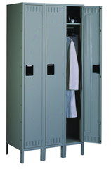 72"W x 18"D x 72"H Sixteen Person Locker (Each opn. To be 12"w x 18"d) with Coat Rod, w/6"Legs, Knocked Down - A1 Tooling